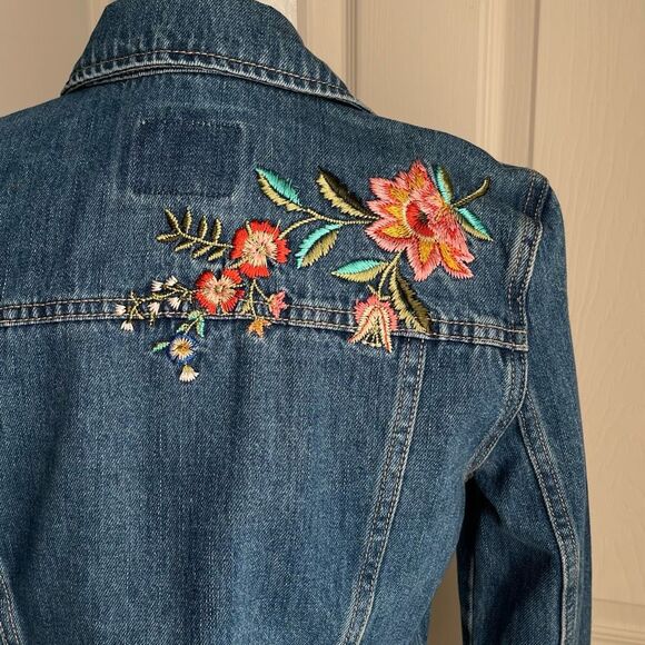 Old Navy Embroidered Denim Jacket (Medium Wash) - Small - Picture 7 of 14